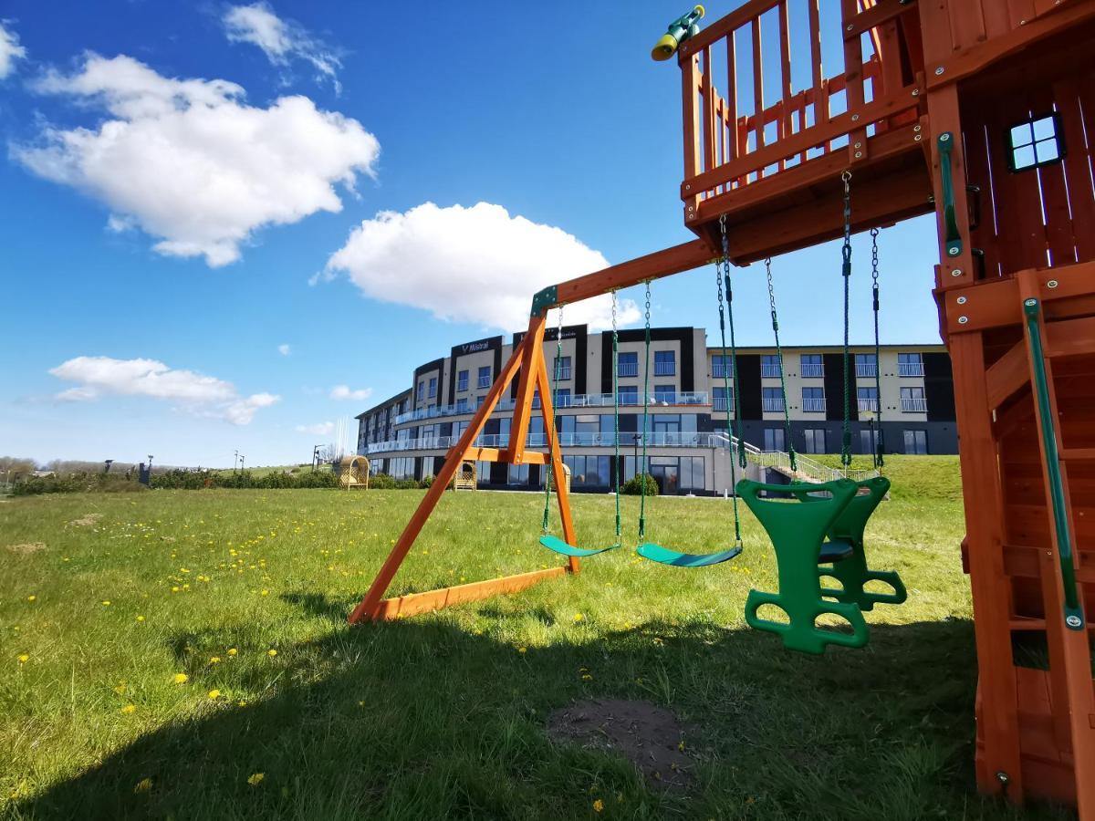 Hotel Mistral Sport Gniewino Exterior photo
